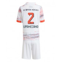 Bayern Munich Dayot Upamecano #2 Vonkajší Detský futbalový dres 2025-26 Krátky Rukáv (+ trenírky)